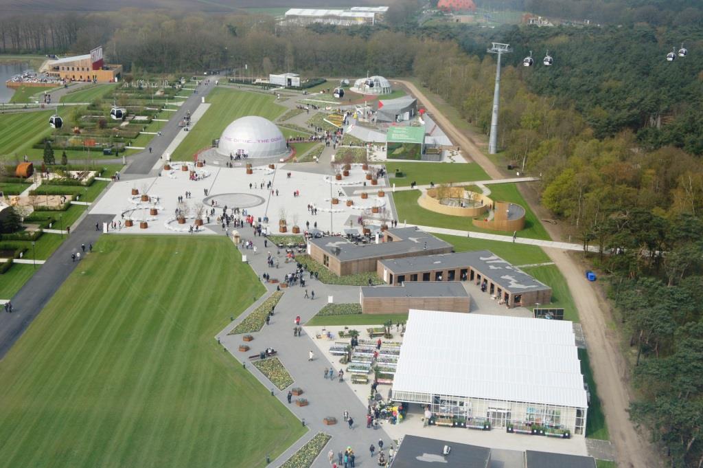 2021 03 11 Floriade 31 Superblick von 9.Etage auf Dom und Kabelbahn