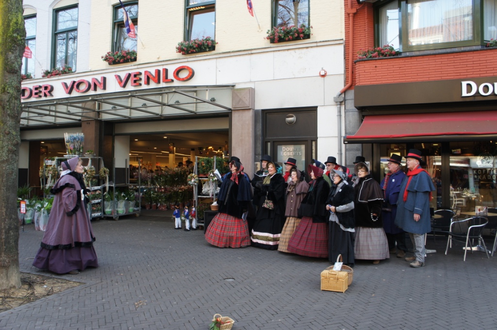 2014 12 14 Dickenschor vor 2 Brüdern