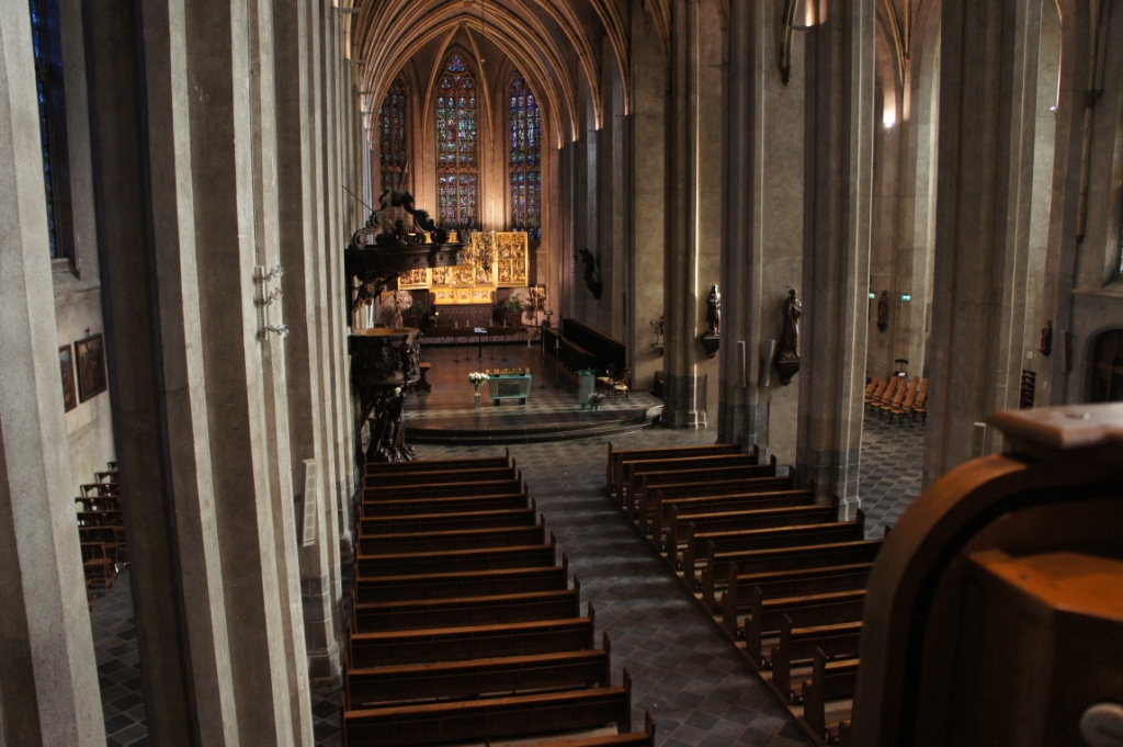 DSC04839 im Innern der Martinuskerk sehr schön